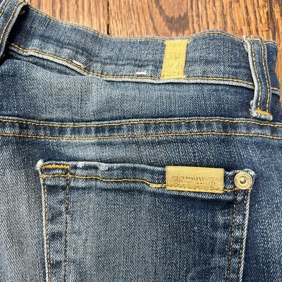 SEVEN JEANS- ANKLE SKINNY IN DISTRESSED LIGHT - Picture 10 of 10